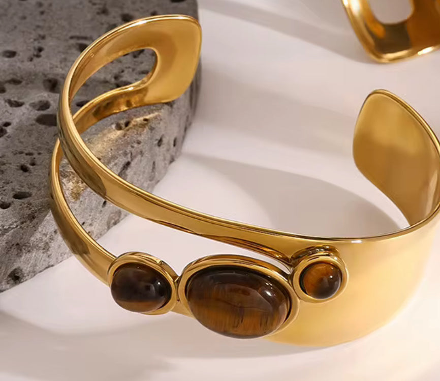 Coco cuff